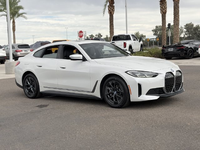 Certified 2023 BMW i4 eDrive40 w/ Premium Package RWD image 5