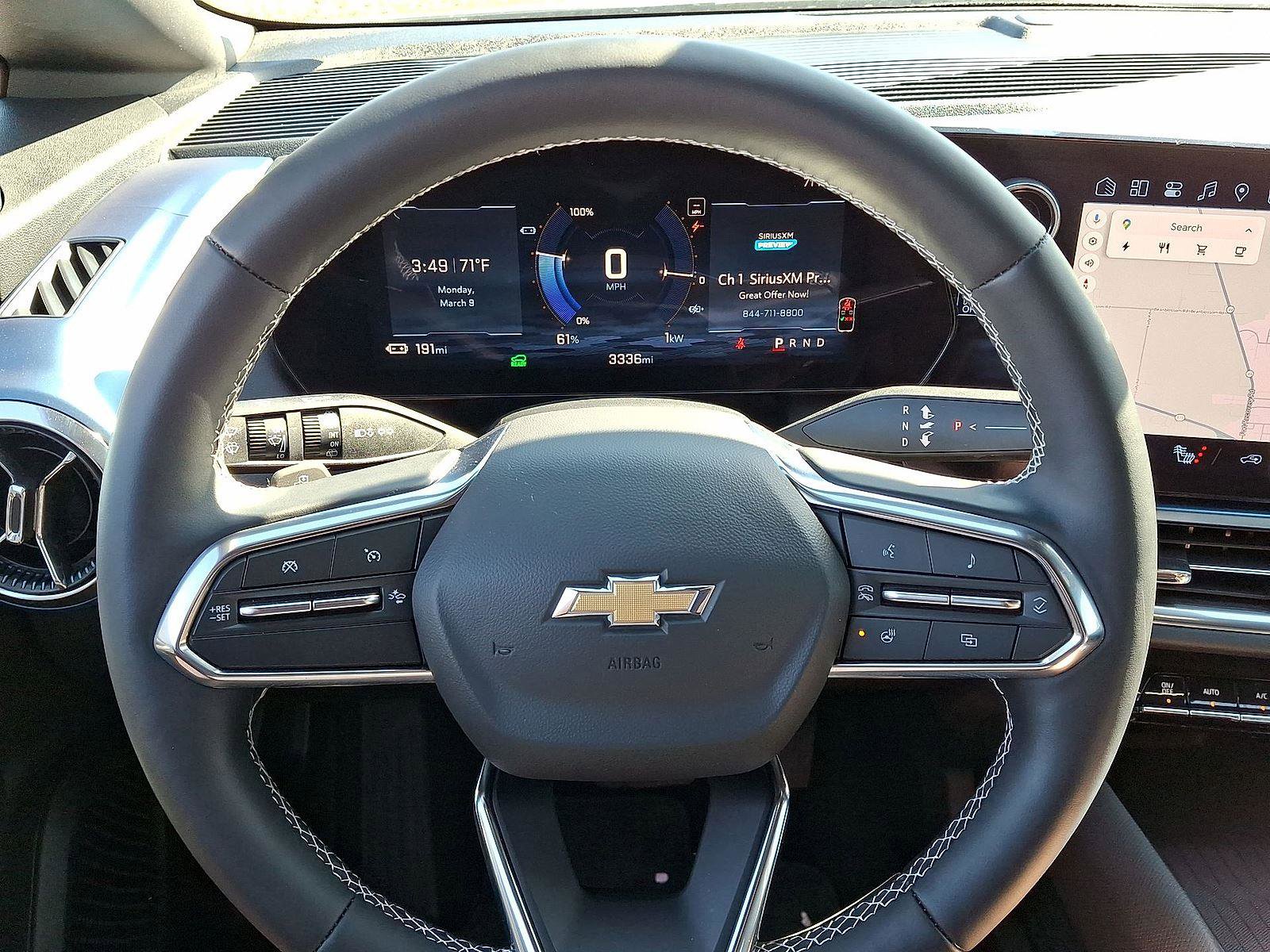 Used 2024 Chevrolet Equinox EV LT image 22