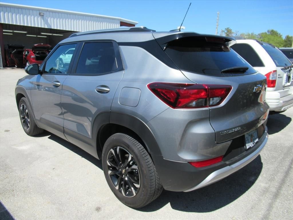 Used 2023 Chevrolet TrailBlazer LT image 3