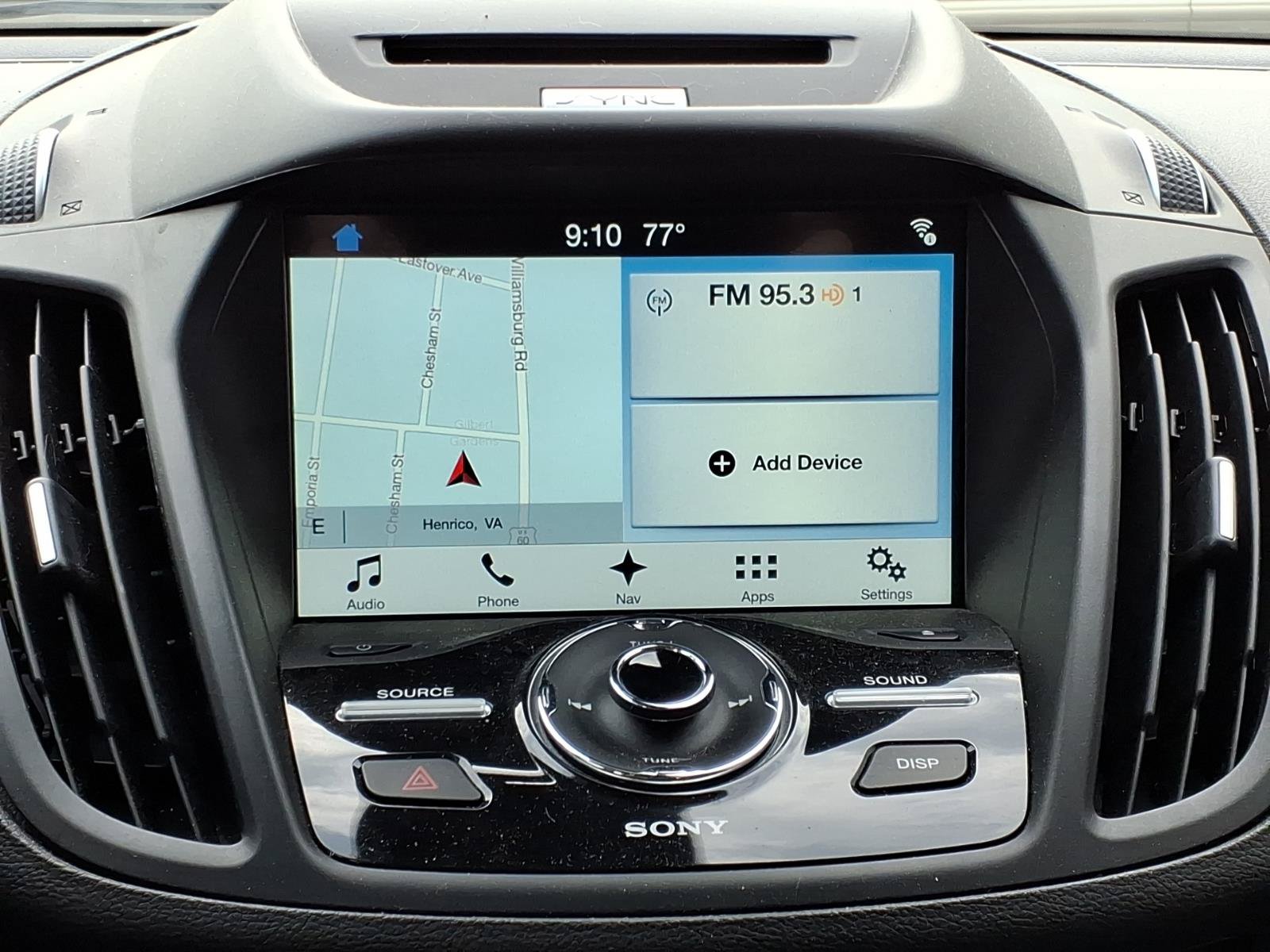 Used 2018 Ford Escape Titanium w/ Ford Safe & Smart Package FWD image 6