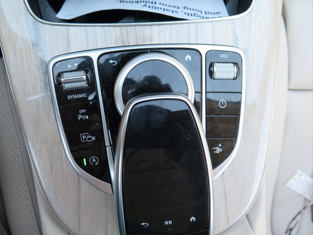 Used 2023 Mercedes-Benz E 450 Cabriolet image 14