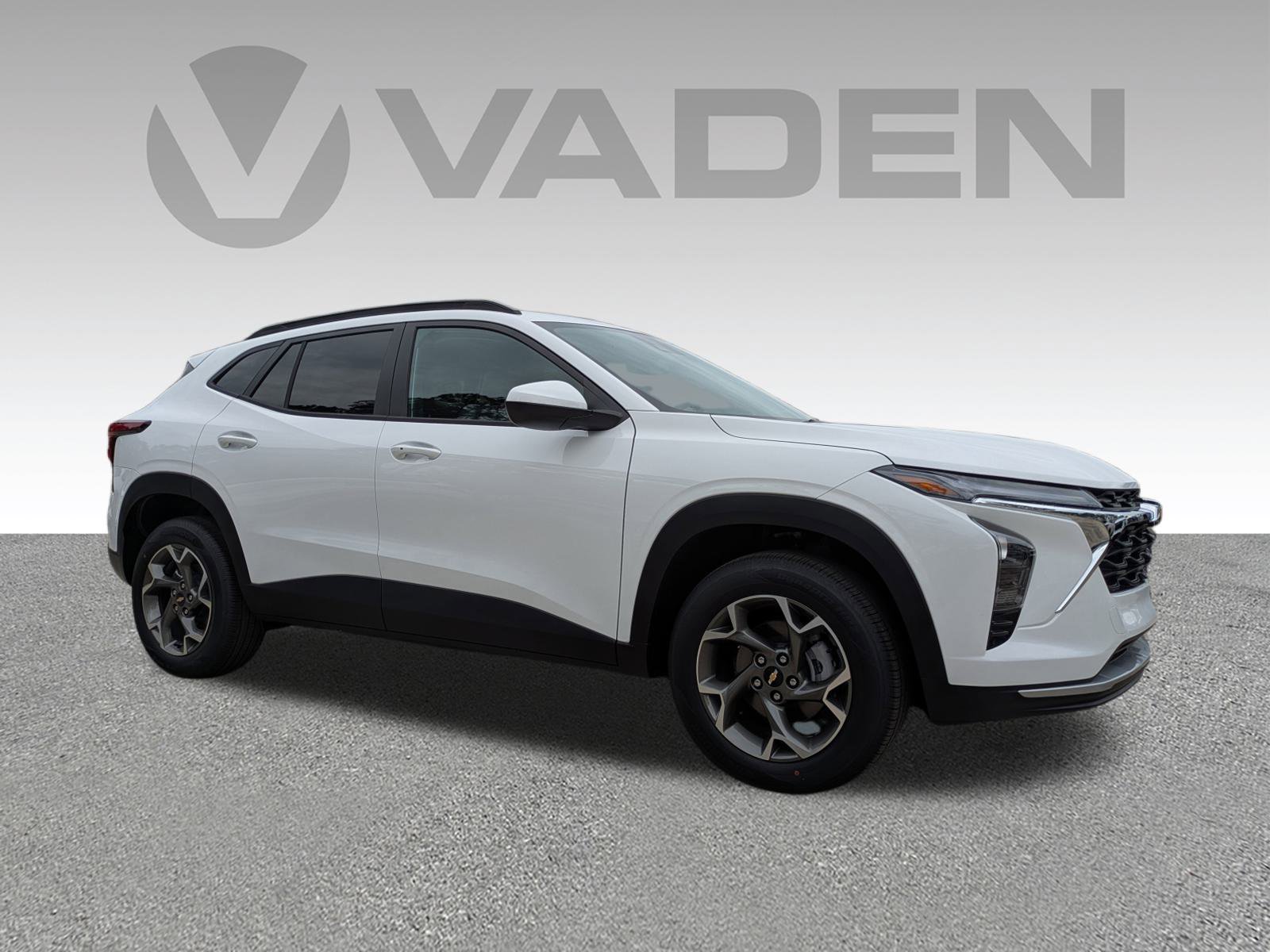 New 2026 Chevrolet Trax LT w/ Driver Confidence Package image 3