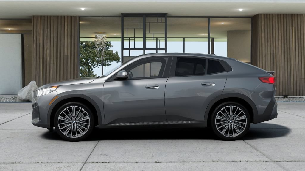 New 2027 BMW X2 xDrive28i AWD/4WD image 4