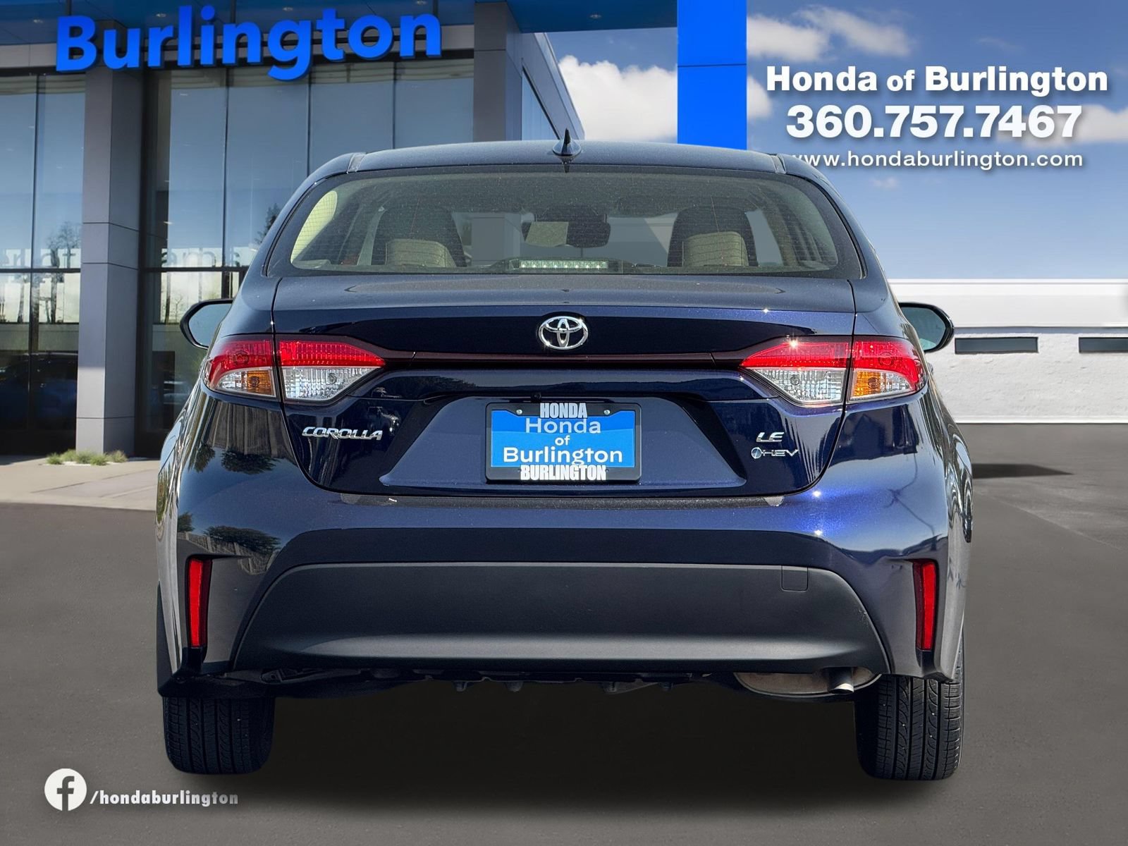 Used 2026 Toyota Corolla LE FWD image 5