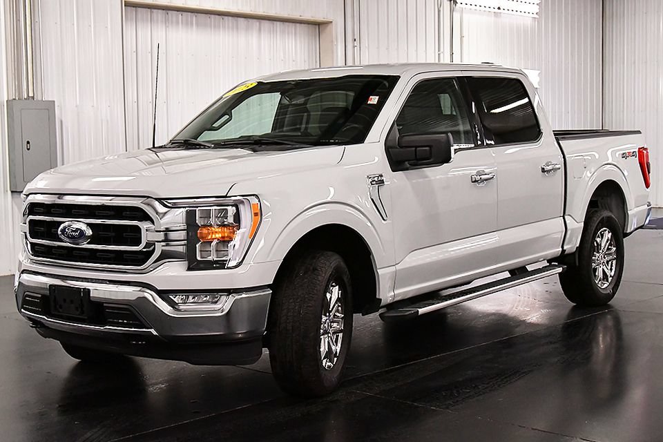 Used 2023 Ford F150 XLT w/ Equipment Group 302A High AWD/4WD image 3