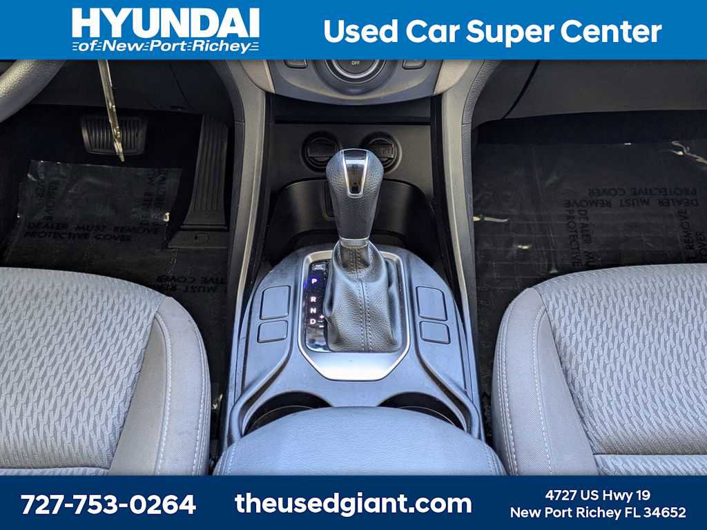Used 2018 Hyundai Santa Fe SE FWD image 23