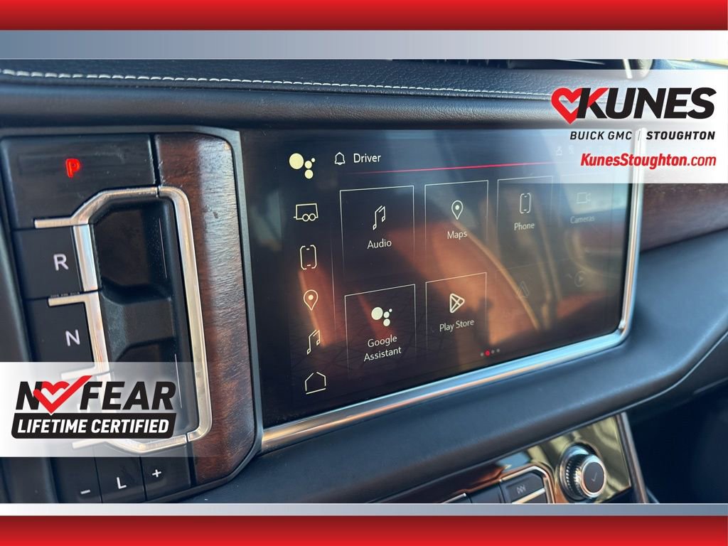 Used 2024 GMC Yukon XL Denali Ultimate AWD/4WD image 29