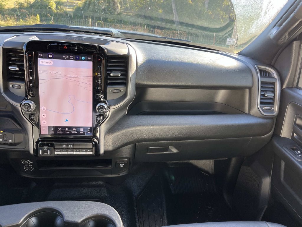 Used 2026 RAM 5500 Tradesman AWD/4WD image 12