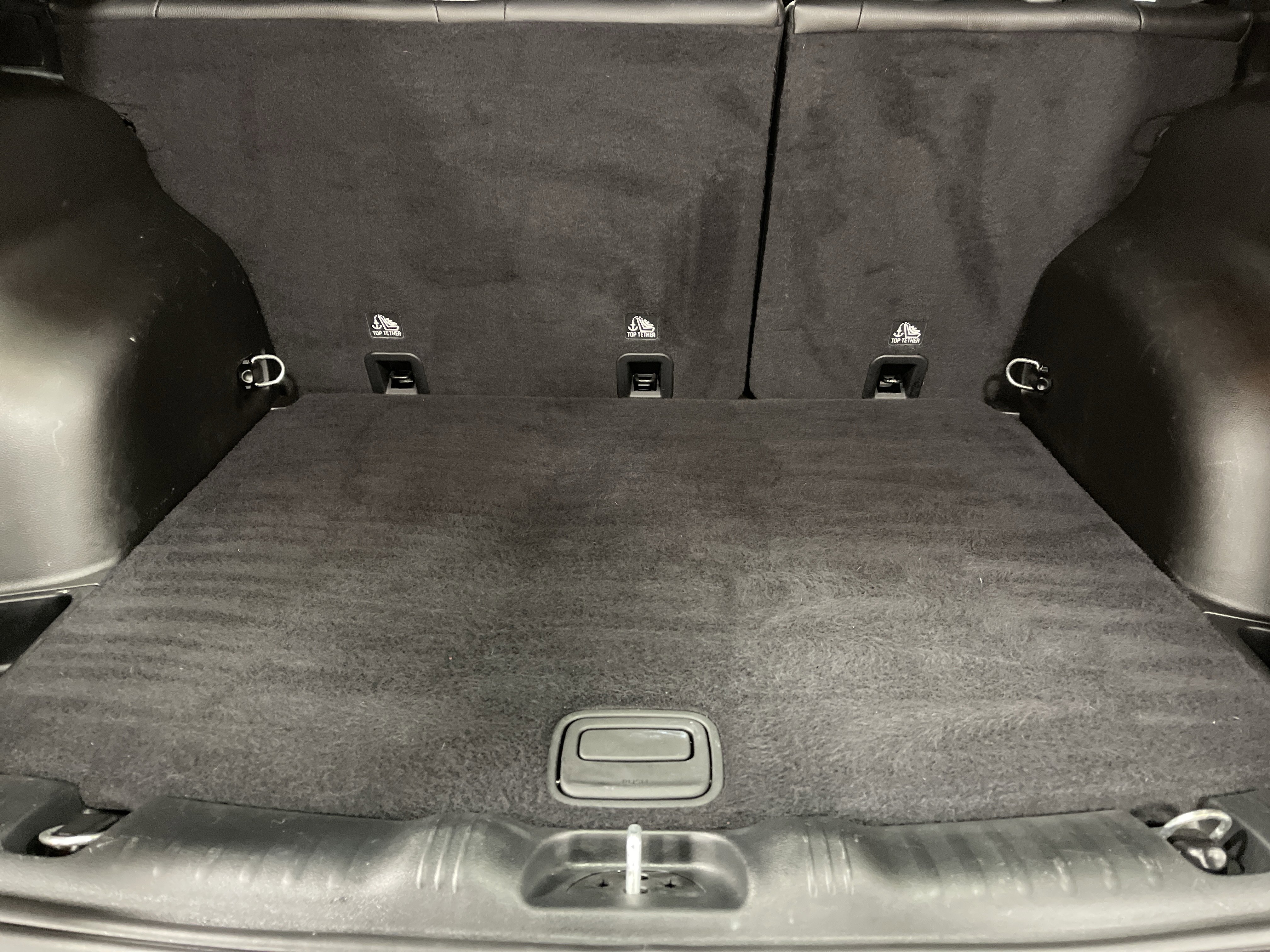 Used 2024 Jeep Compass Limited image 12