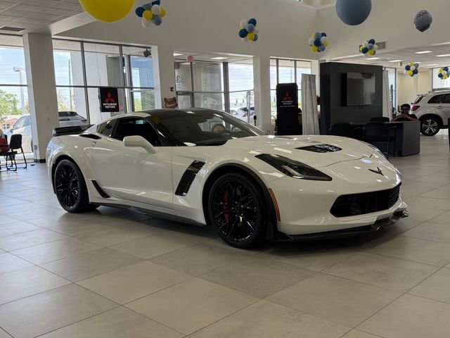 Used 2018 Chevrolet Corvette Z06 RWD image 4