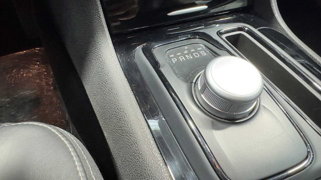 Used 2019 Chrysler 300 S RWD image 19