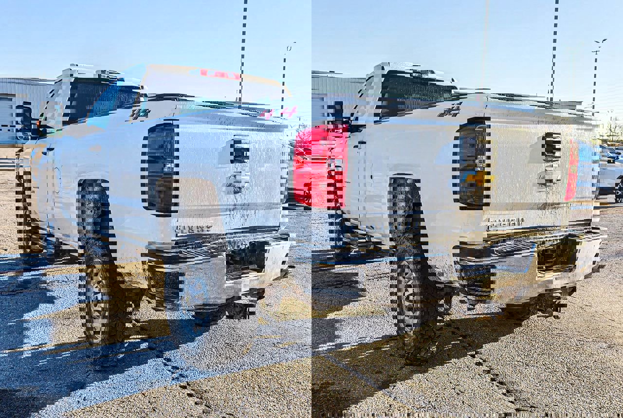 Used 2019 Chevrolet Silverado 2500 W/T w/ WT Convenience Package image 4