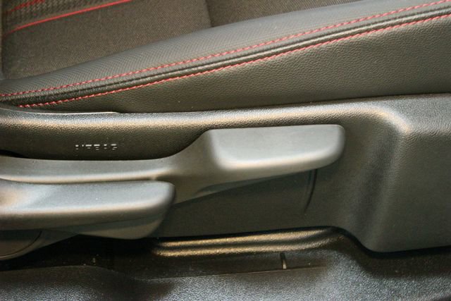 Certified 2024 Chevrolet Equinox RS w/ LPO, Floor Liner Package image 12