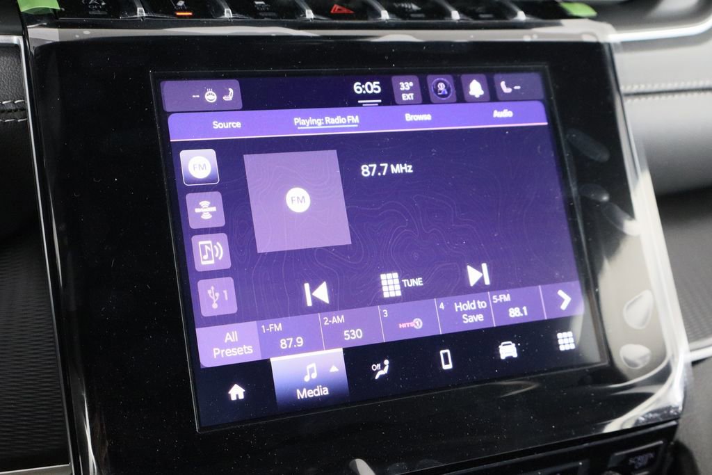 New 2025 Jeep Grand Cherokee Laredo image 29