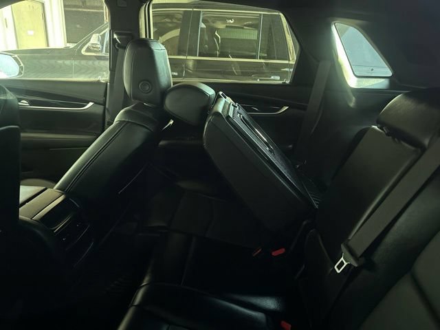 Used 2024 Cadillac XT5 Premium Luxury w/ LPO, Floor Liner Package AWD/4WD image 20