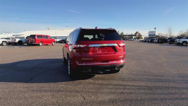 Certified 2021 Chevrolet Traverse Premier w/ LPO, Floor Liner Package image 7