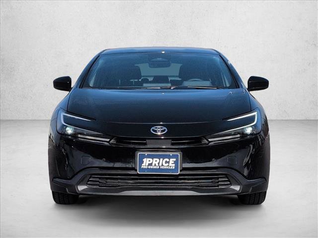 Used 2025 Toyota Prius LE image 2