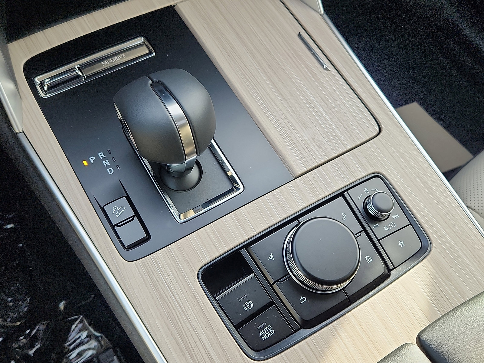 New 2026 MAZDA CX-90 3.3 Turbo w/ Preferred Package image 13