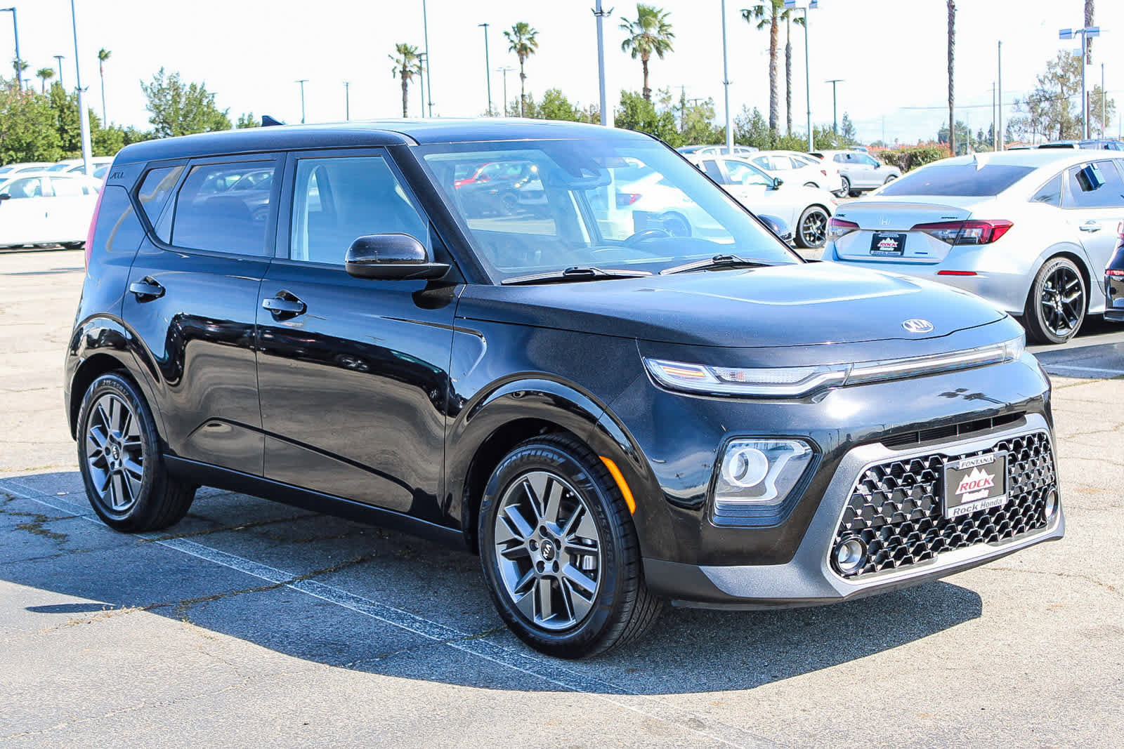 Used 2020 Kia Soul EX image 3