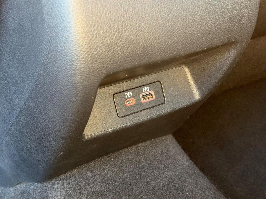 Used 2021 Nissan Altima 2.5 SR FWD image 11