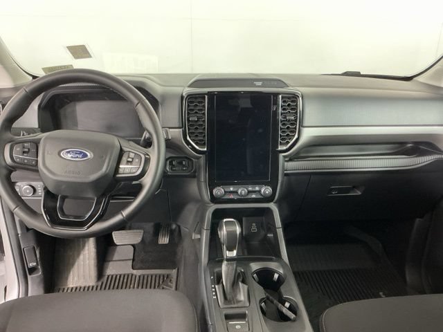 Used 2025 Ford Ranger XLT w/ Advanced Towing Package AWD/4WD image 9