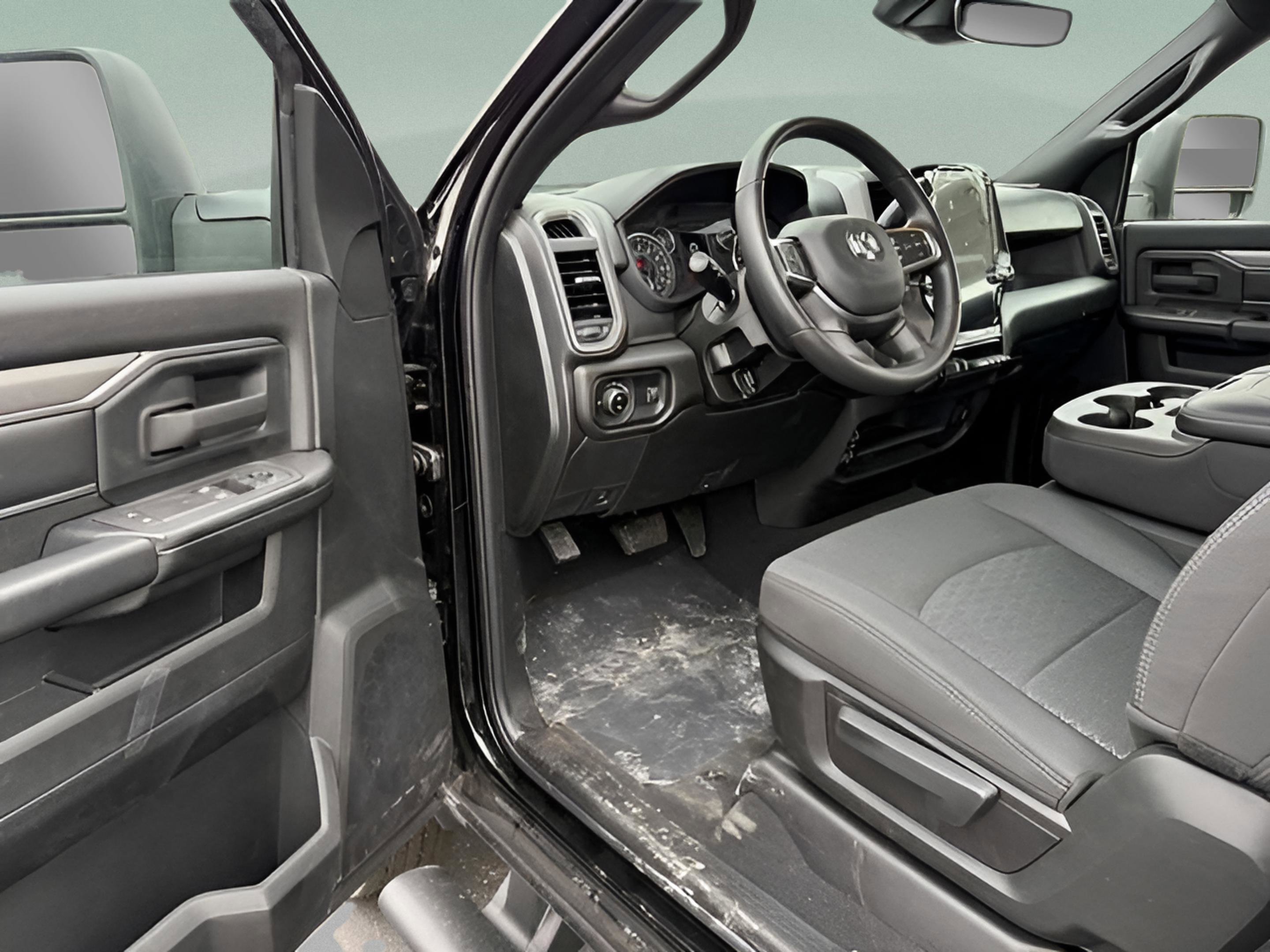 New 2025 RAM 2500 Tradesman image 14