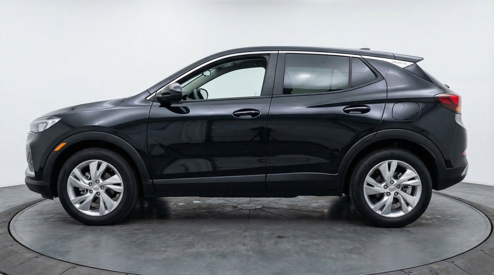Used 2025 Buick Encore GX Preferred image 5