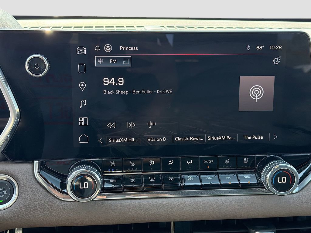 Used 2024 GMC Canyon Denali w/ LPO, Denali Black Edition image 14