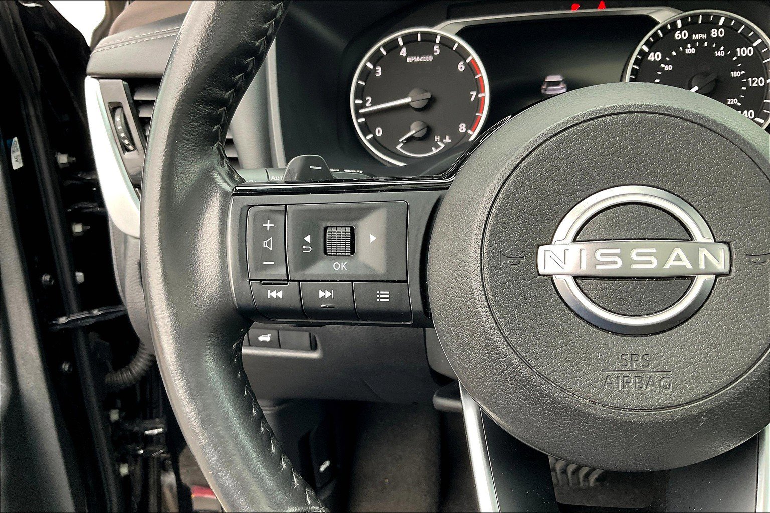Used 2023 Nissan Rogue SV w/ SV Premium Package AWD/4WD image 23