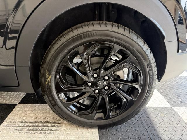 New 2027 Chevrolet Bolt RS w/ Super Cruise Package FWD image 10