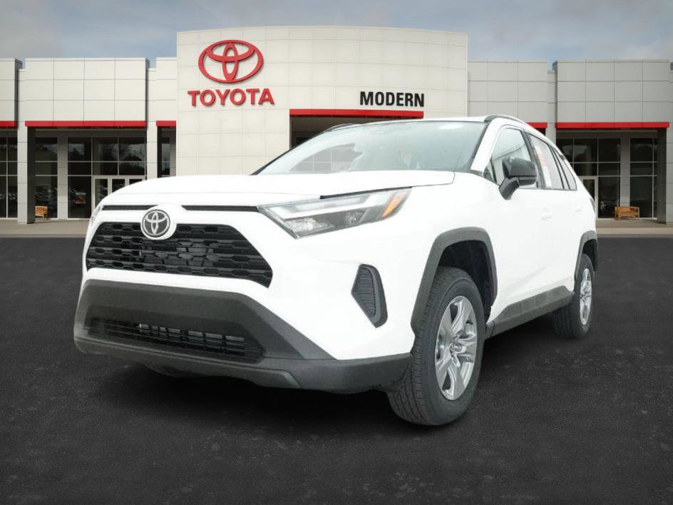 New 2025 Toyota RAV4 LE image 4