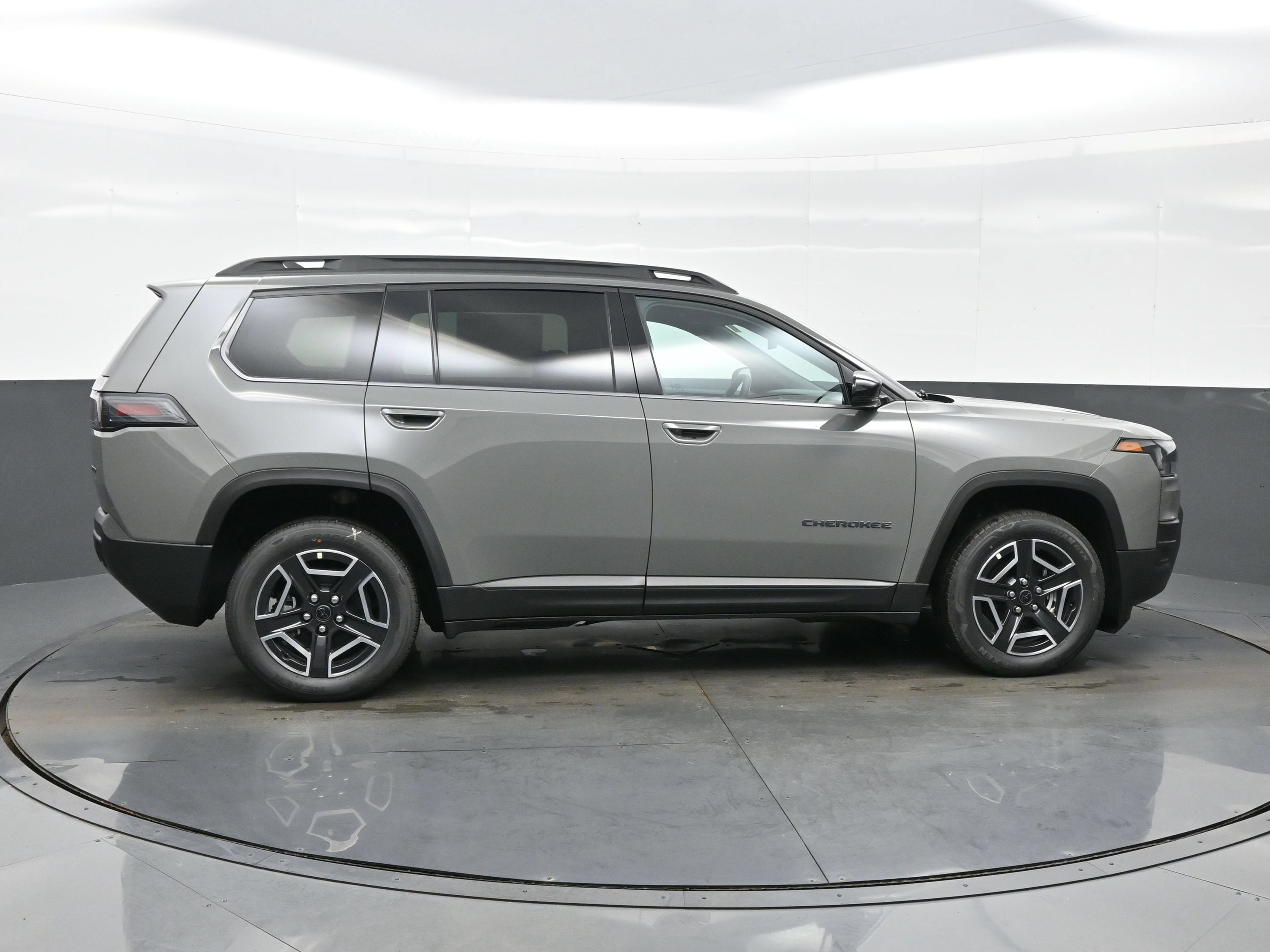 New 2026 Jeep Cherokee Limited AWD/4WD image 10