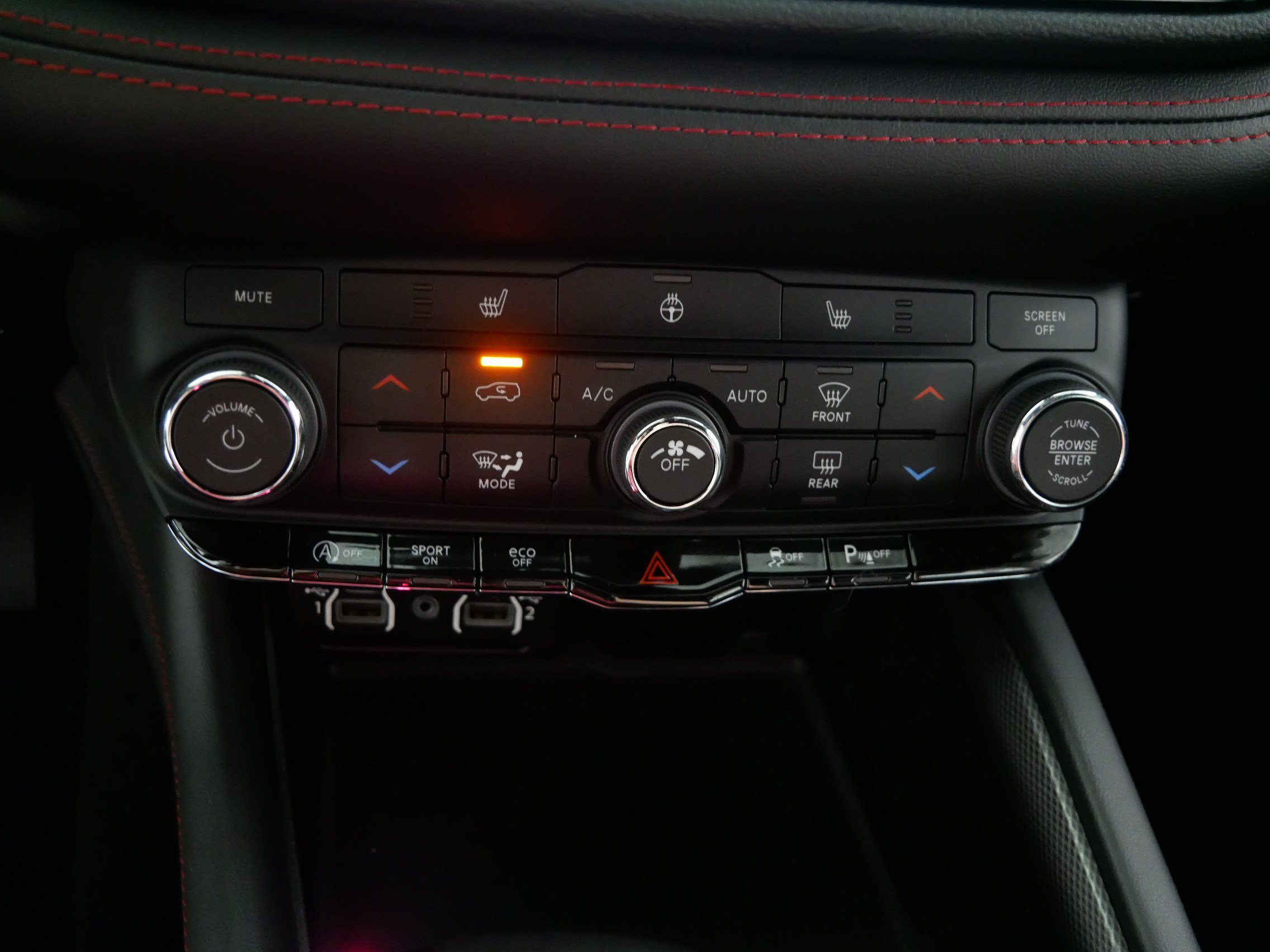 Used 2025 Dodge Durango GT AWD/4WD image 23