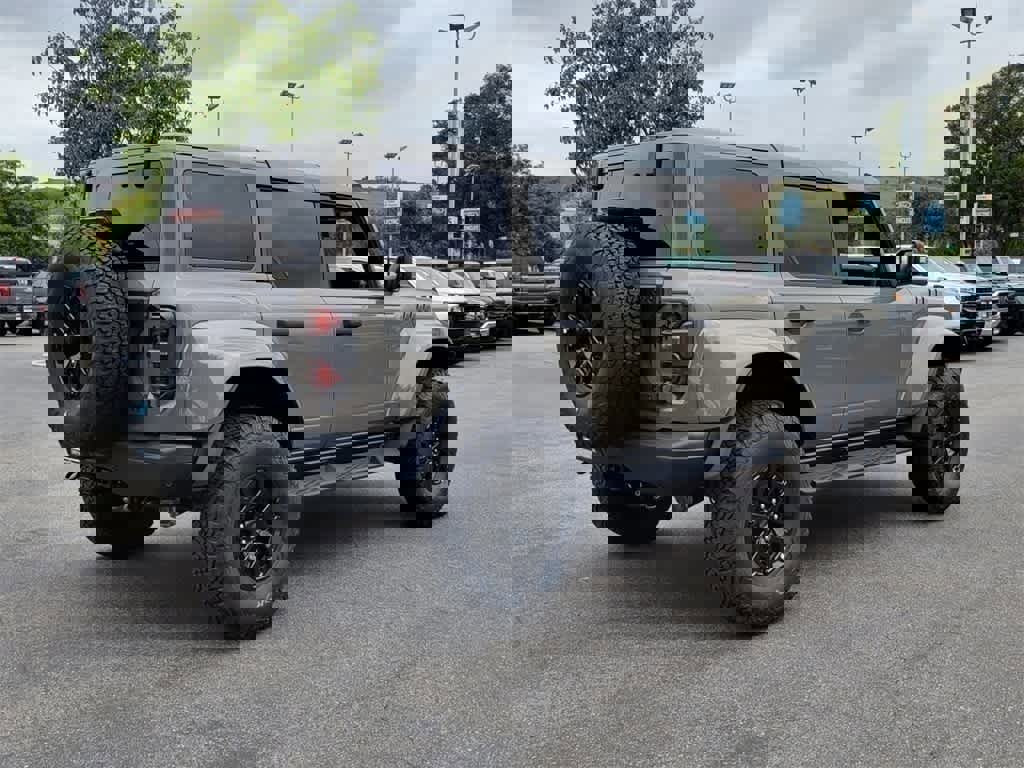 New 2025 Ford Bronco Raptor image 7