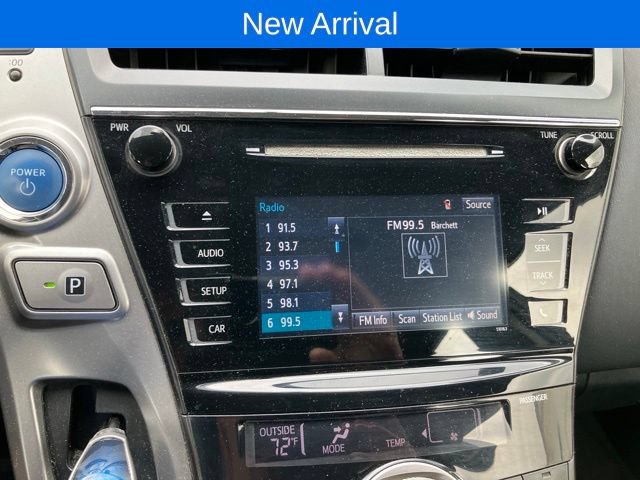 Used 2017 Toyota Prius V Two w/ Carpet Mat Package FWD image 13
