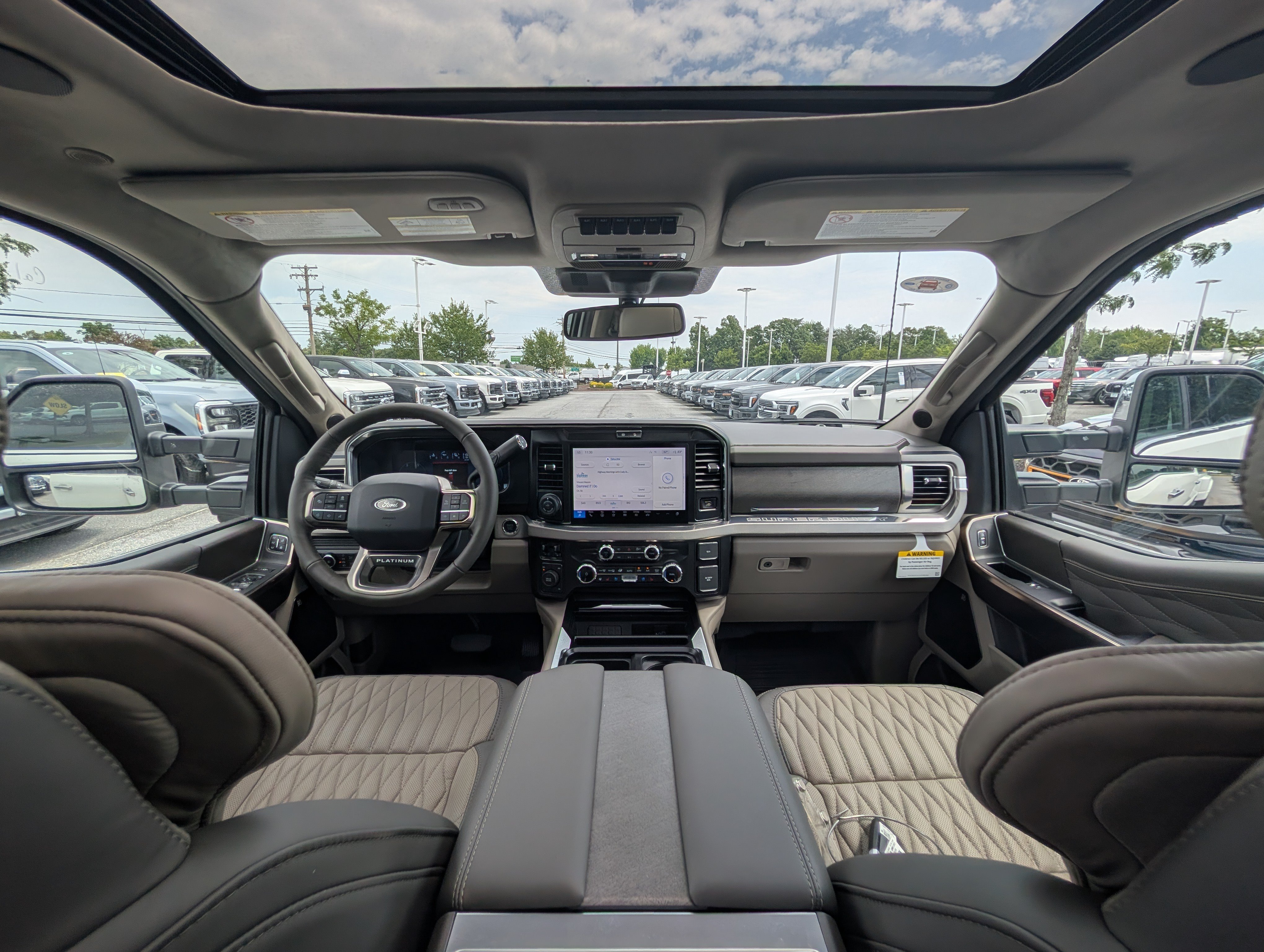 New 2026 Ford F350 Platinum w/ Platinum Plus Package AWD/4WD image 12