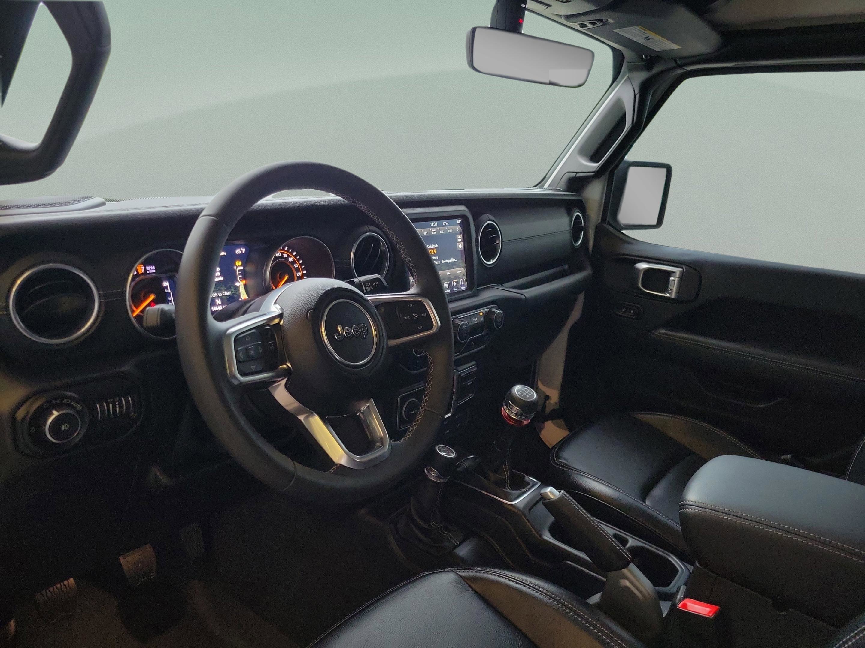 Used 2018 Jeep Wrangler Unlimited Sahara image 8