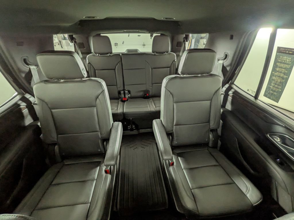 Certified 2024 Chevrolet Tahoe Z71 w/ Luxury Package image 30
