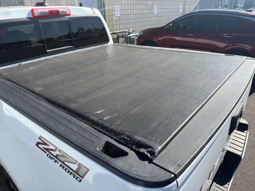 Used 2022 Chevrolet Colorado Z71 w/ Safety Package AWD/4WD image 9