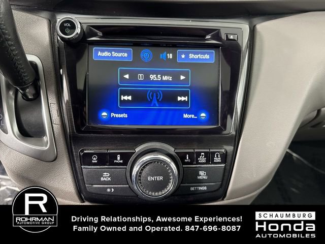 Used 2016 Honda Odyssey Touring Elite image 6