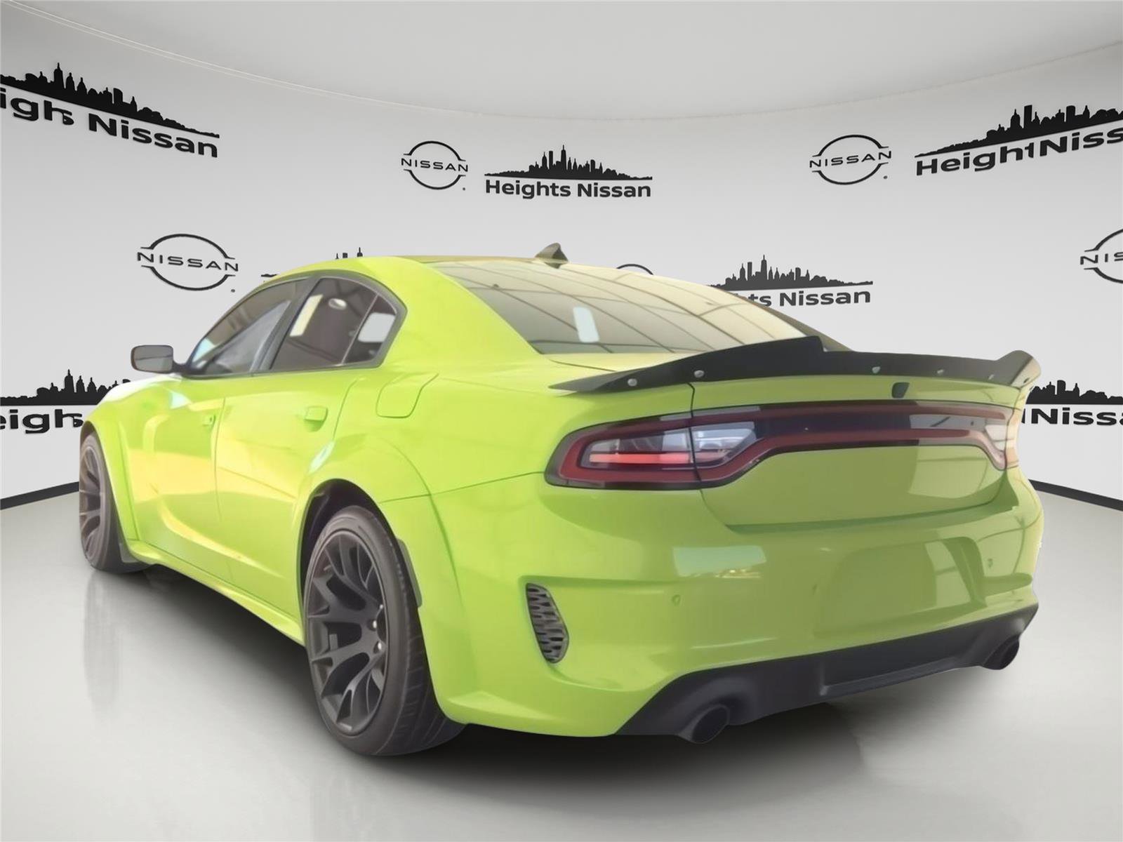 Used 2023 Dodge Charger SRT Hellcat w/ Harman/Kardon Audio Group image 2