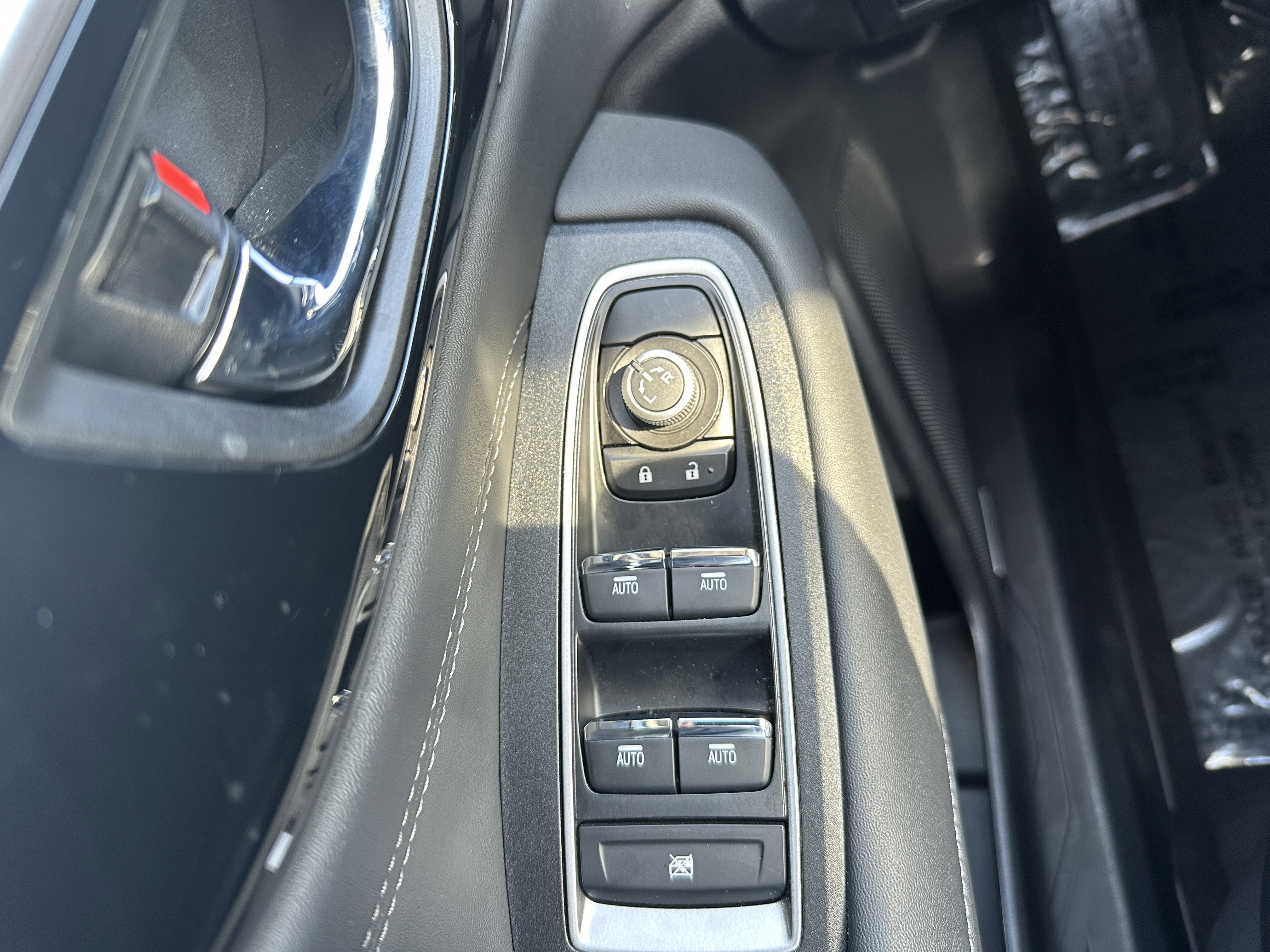 Certified 2025 Subaru Legacy Limited image 15