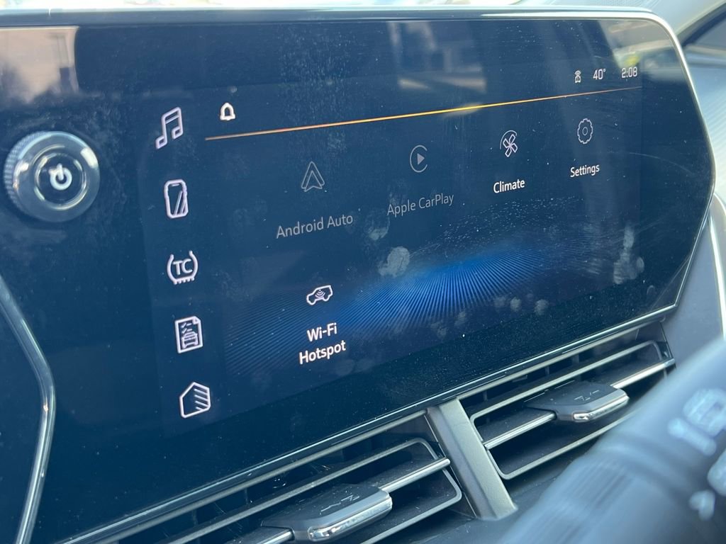 Used 2025 Chevrolet Trax LT image 22