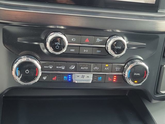 Used 2025 Ford F350 Lariat w/ Lariat Ultimate Package image 25