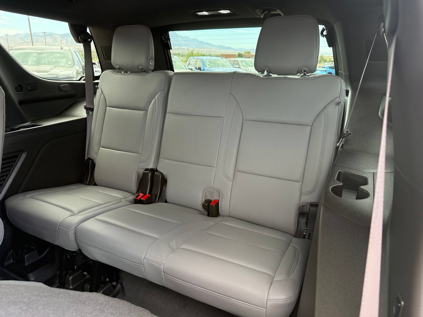 New 2026 Chevrolet Tahoe LT w/ Comfort Package AWD/4WD image 39