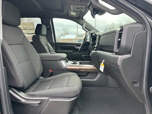New 2026 Chevrolet Silverado 3500 LT w/ All Star Edition image 7
