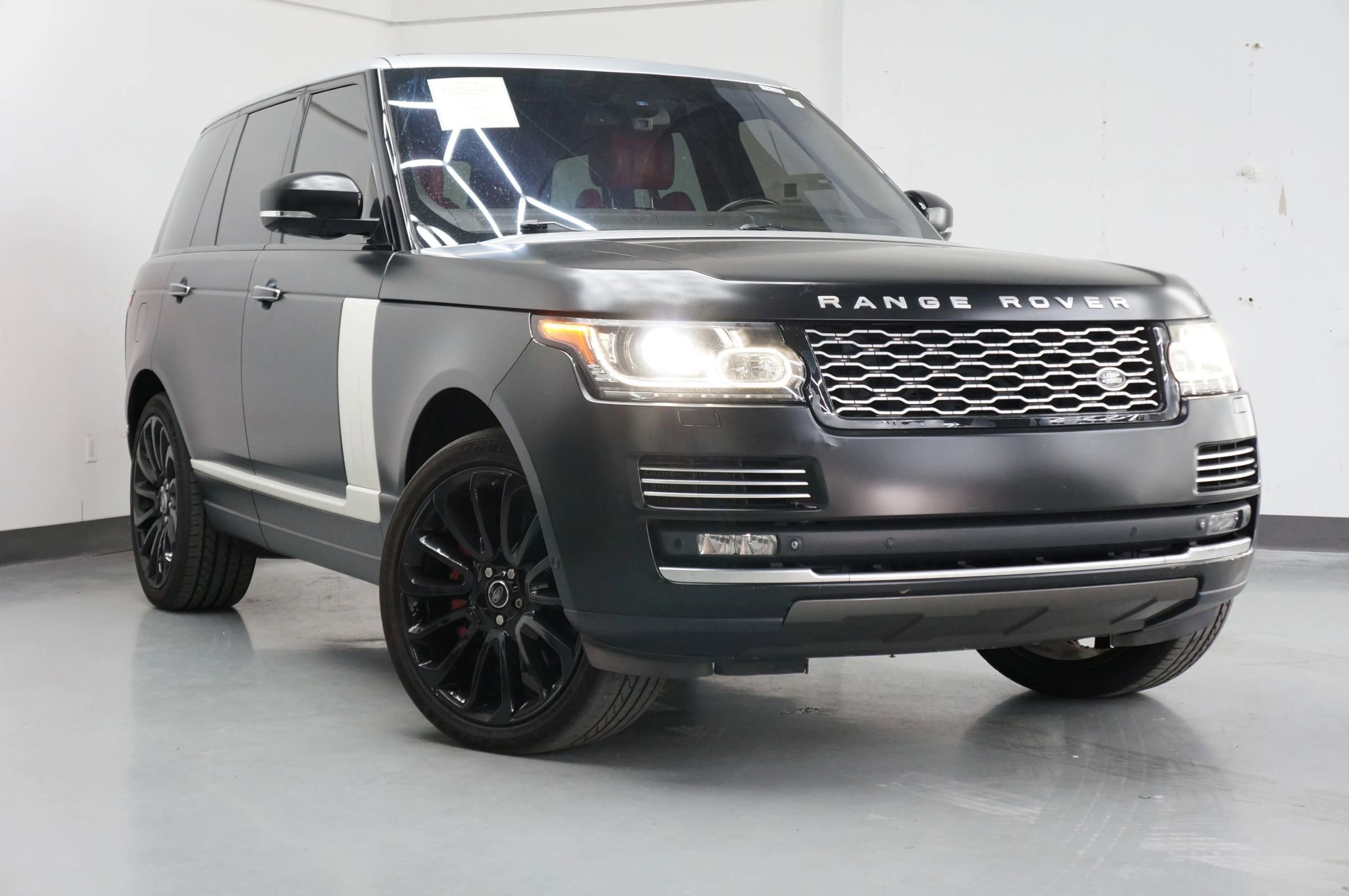 Used 2014 Land Rover Range Rover Autobiography image 5