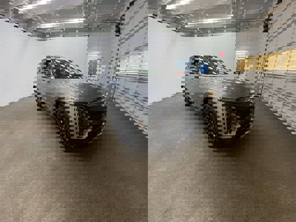 Certified 2025 Cadillac Lyriq Sport image 8