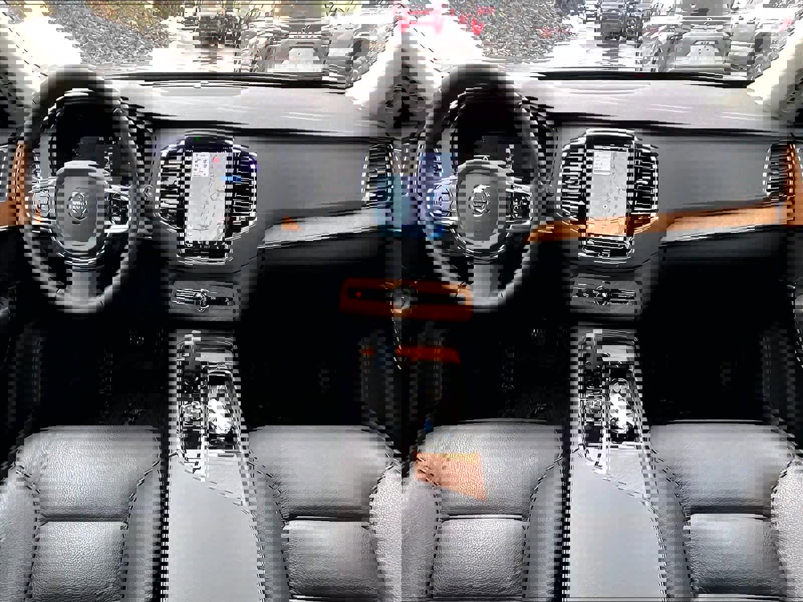 Used 2024 Volvo XC90 B6 Plus w/ Protection Package Premier image 22