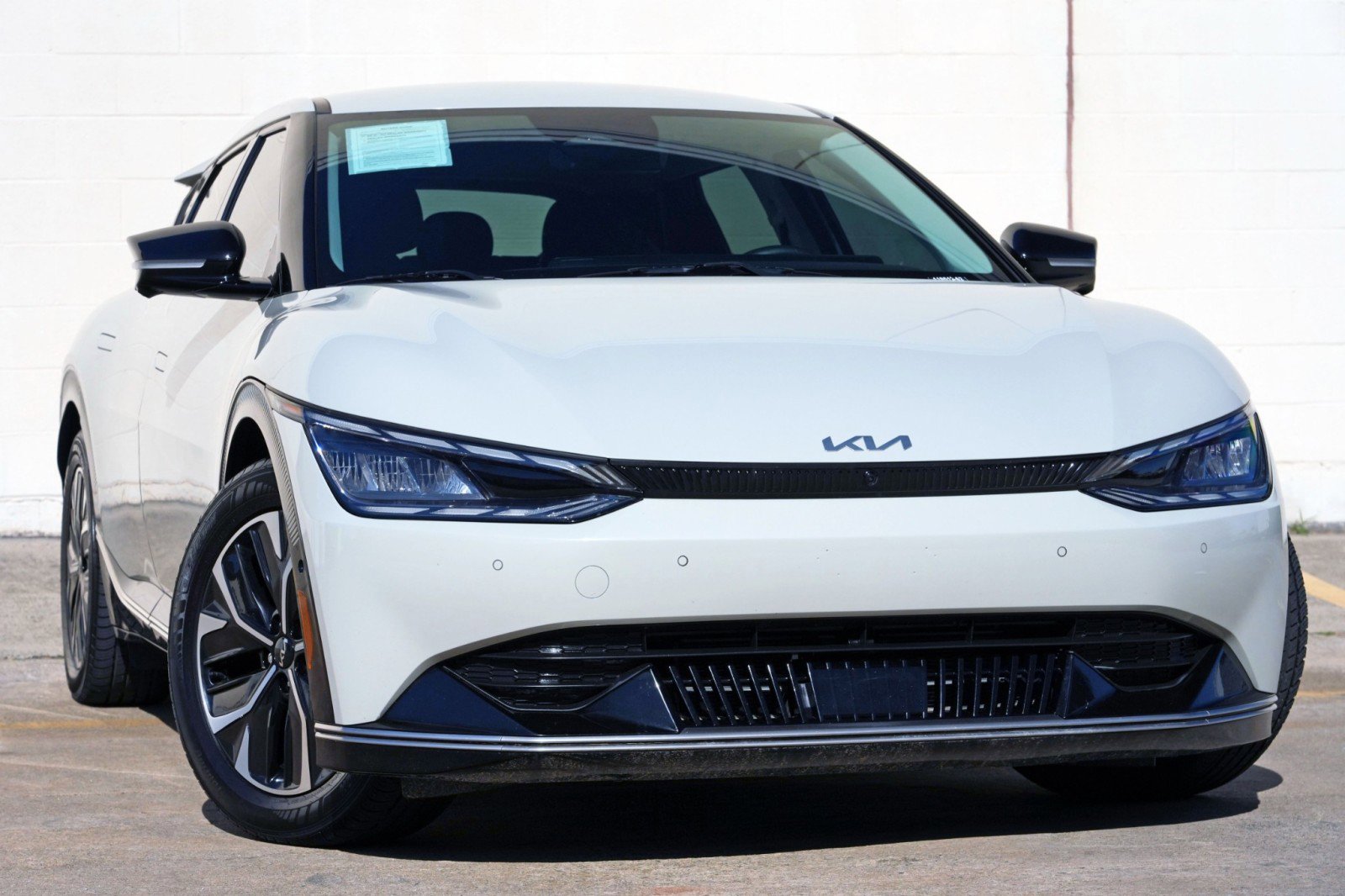 Used 2023 Kia EV6 Wind w/ Wind Technology Package image 2